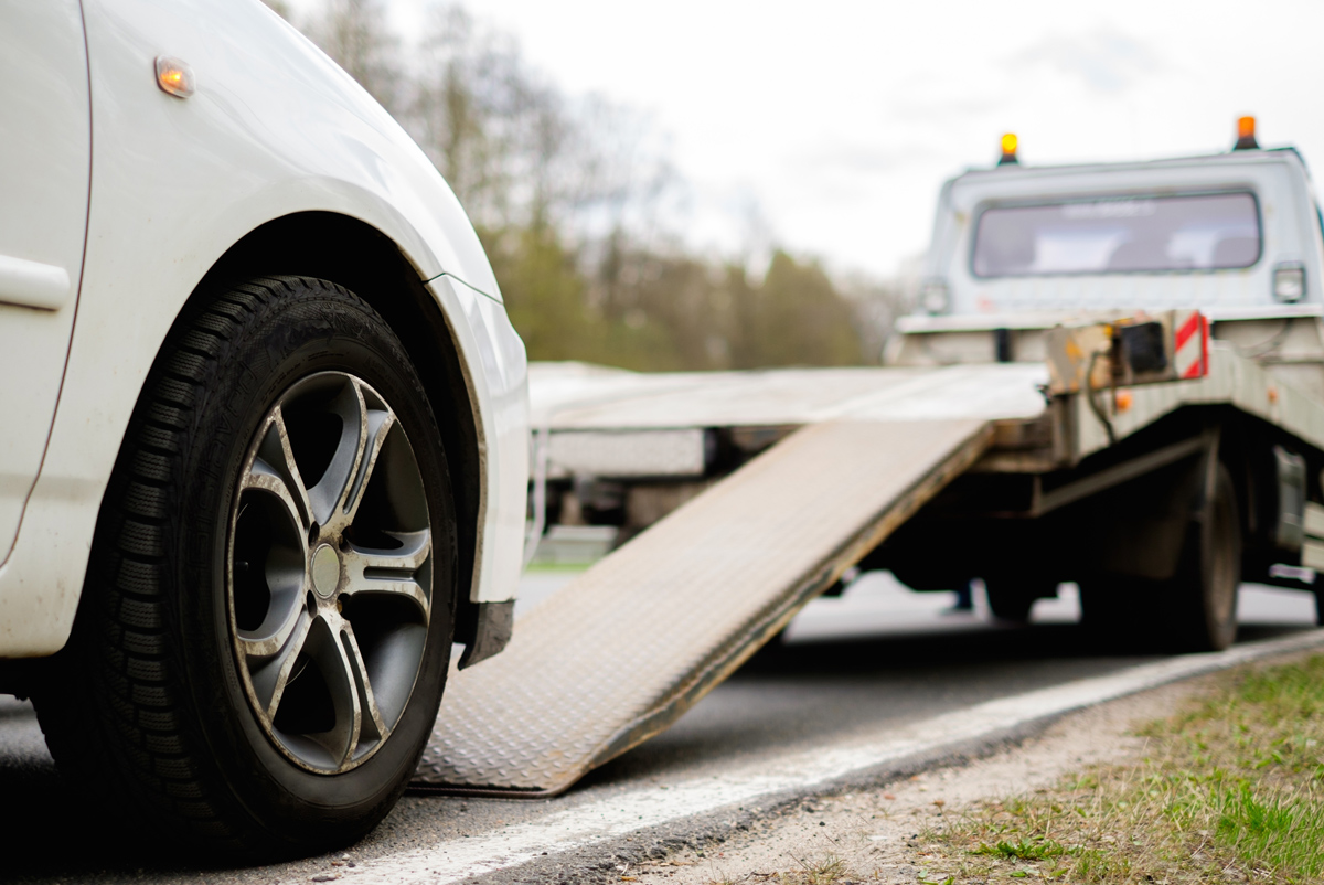 Simsbury and Weatogue Towing - M & M Auto Group